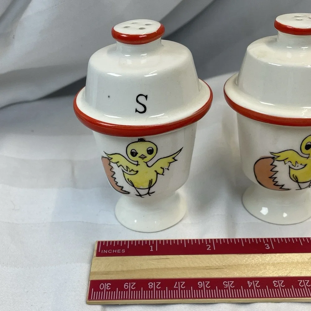 Vintage Salt‎ & Pepper Shakers Chicks Cracked Egg Lego Japan Hand Painted Rare
